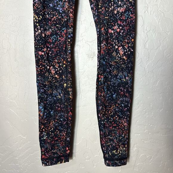 Lululemon Wunder Under Hi-Rise Tight 
Flowerescent Multi color size 2 - Picture 4 of 8